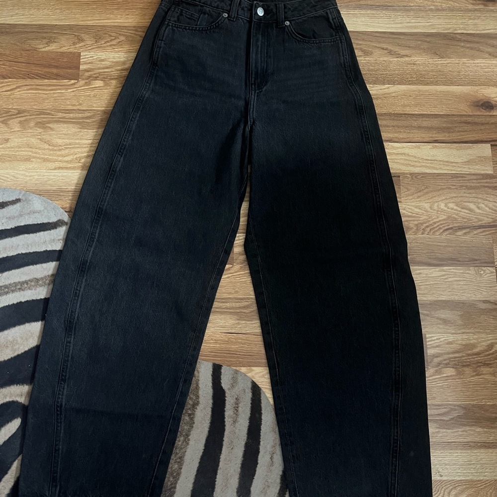 H&M BRAND NEW Black Jeans